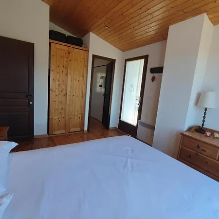 Casa Con Gran Jardin Junto A Llivia * Estavar