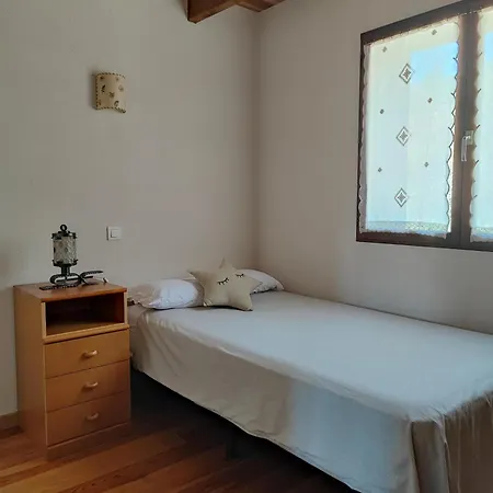 Casa Con Gran Jardin Junto A Llivia Holiday home
