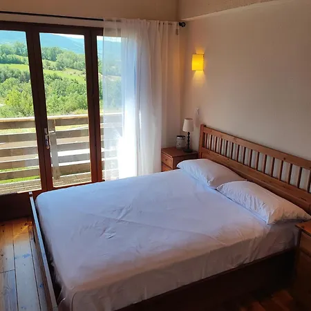 度假居 Casa Con Gran Jardin Junto A Llivia *